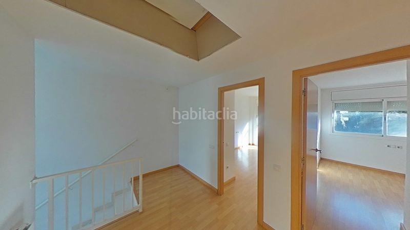 Foto 9015bab2-49a4-42f8-85f9-9c7506e4d75a. Casa adossada amb aparcament piscina a Vallmoll
