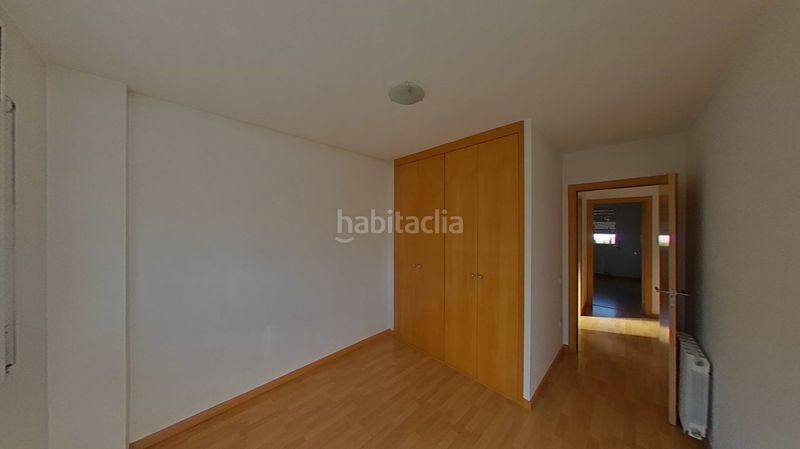 Foto bf00eec0-c41c-454e-ae7b-90adec169c4d. Casa adossada amb aparcament piscina a Vallmoll