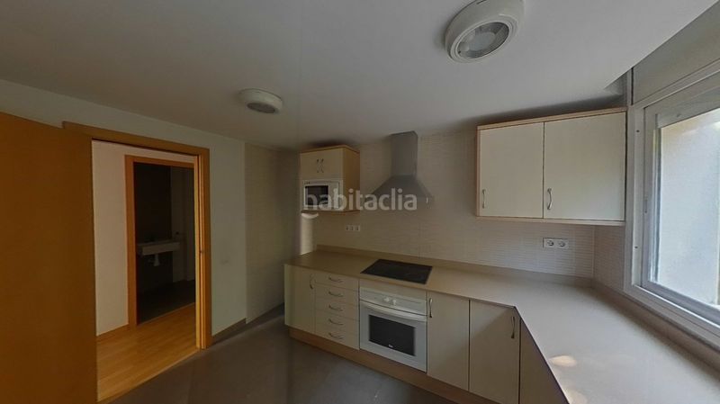 Foto dba5141b-c8eb-4845-bebe-e0595626d1ff. Casa adossada amb aparcament piscina a Vallmoll
