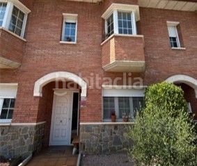 Foto fa965592-922f-46d2-8fd8-9486c5cd1d94. Xalet a Tona