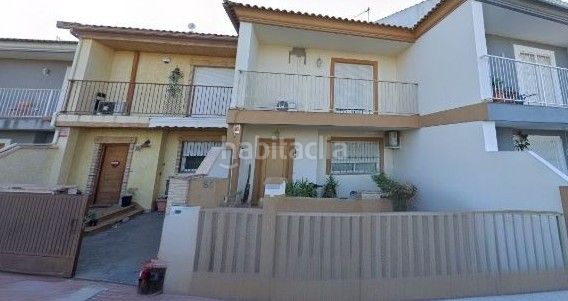 Foto d218950c-33e4-424b-8622-6e891950536d. Casa adossada a Torres de Cotillas (Las)
