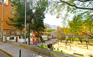 Flat in Monturiol