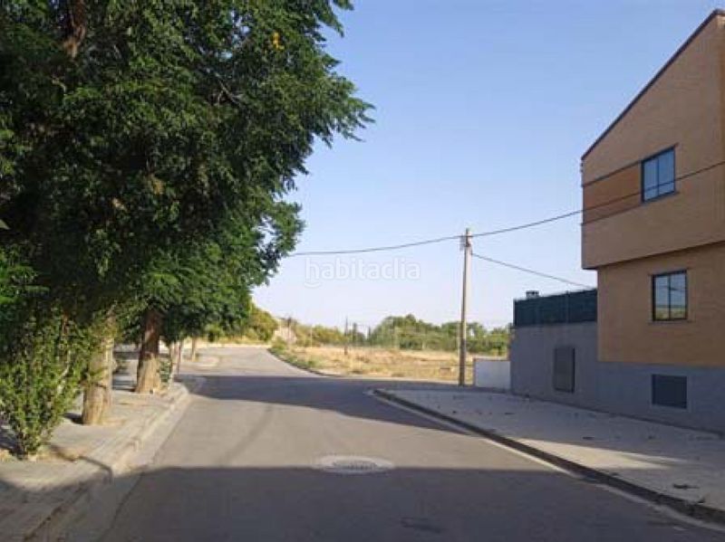 Foto 04b340d7-09d5-4580-87da-8b0eef082168. Casa adossada a Zuera