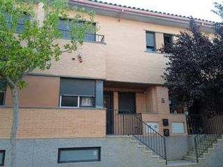 Casa adossada  Cl. sierra del tremedal