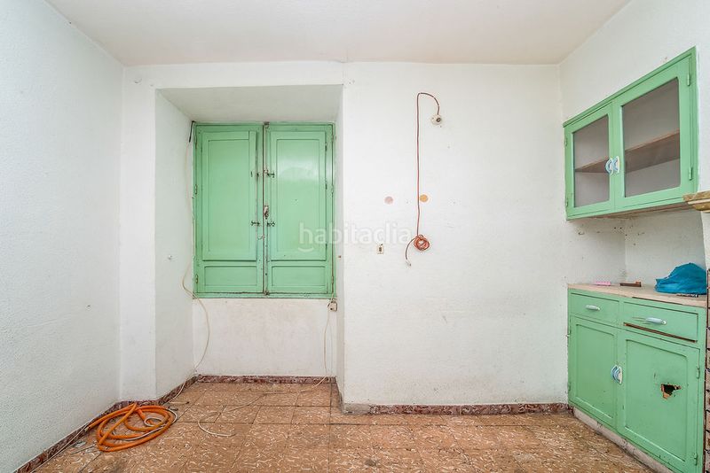 Foto 5f5f6806-d611-4441-b7cb-1f936997d53f. Casa adossada a Mula