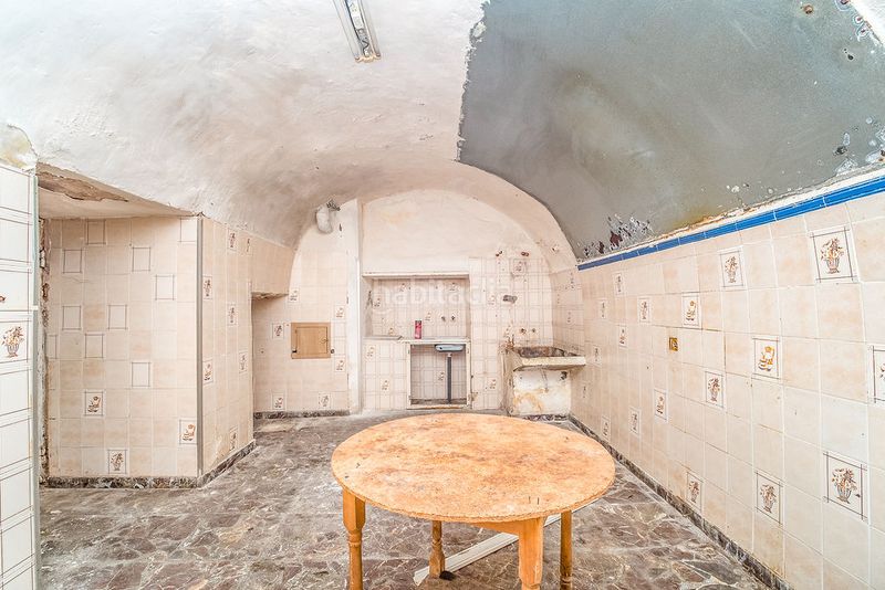 Foto b3924b3f-b955-45ff-9b71-0f6793514b31. Casa adossada a Mula