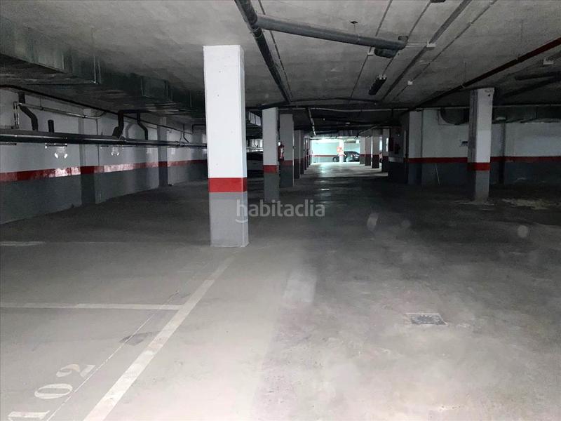 Foto 1d3c60db-f1b2-43ca-83d0-ac9a519725c8. Aparcament cotxe a Gerindote