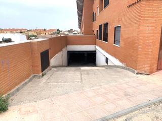 Aparcament cotxe  Carpio