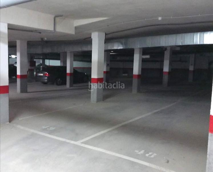 Foto e6b9c84d-329d-4e7b-a68f-68d41d8d19f4. Parking coche en Gerindote