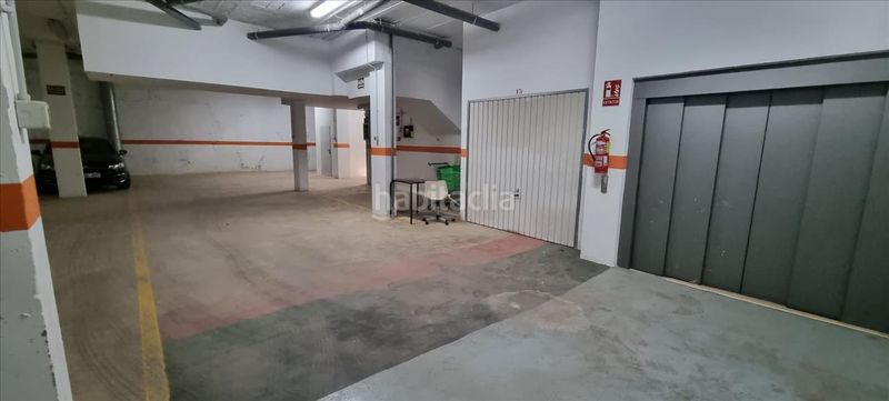 Foto 481fc939-6ddd-4b0f-abb4-f66d8ec95384. Aparcament cotxe a Casco Antiguo Águilas