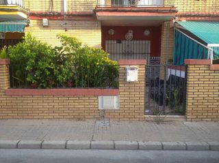 Semi detached house  Cl. washington irving
