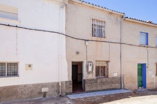 Semi detached house  Cortijos de cazona