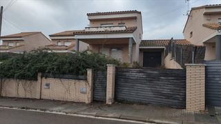 Casa adossada  Calle ametller
