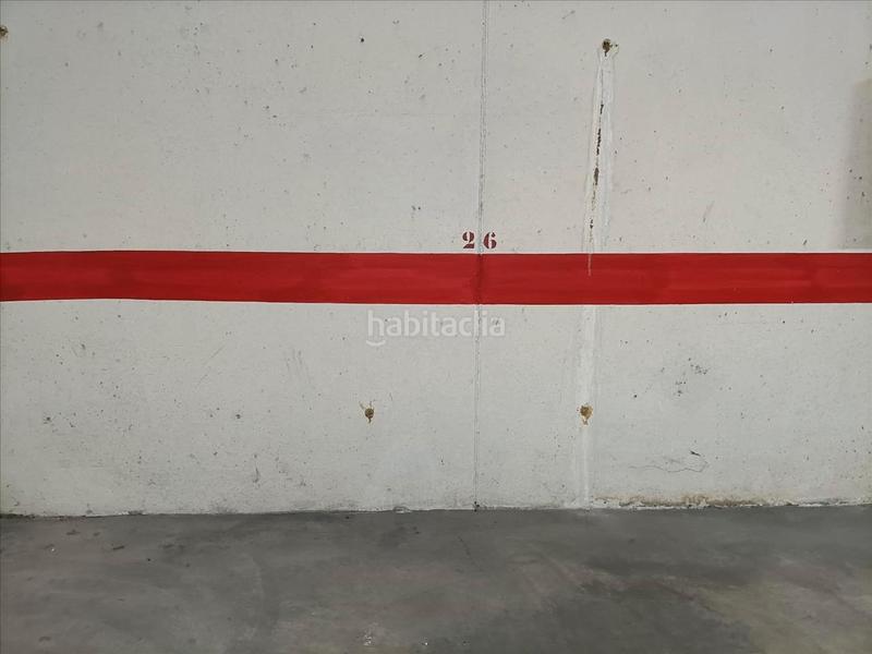 Foto 5c93e810-b6c3-4064-91b2-4e885482c9cf. Aparcament cotxe a Cheste