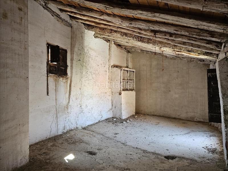 Foto 98c3c3a4-6cf3-4fc0-b21d-fc1a4c758aa7. Casa en Maluenda