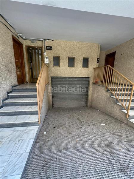 Foto 0c304622-c03c-4e84-8ed1-b1da8355beb3. Aparcament cotxe a Santomera