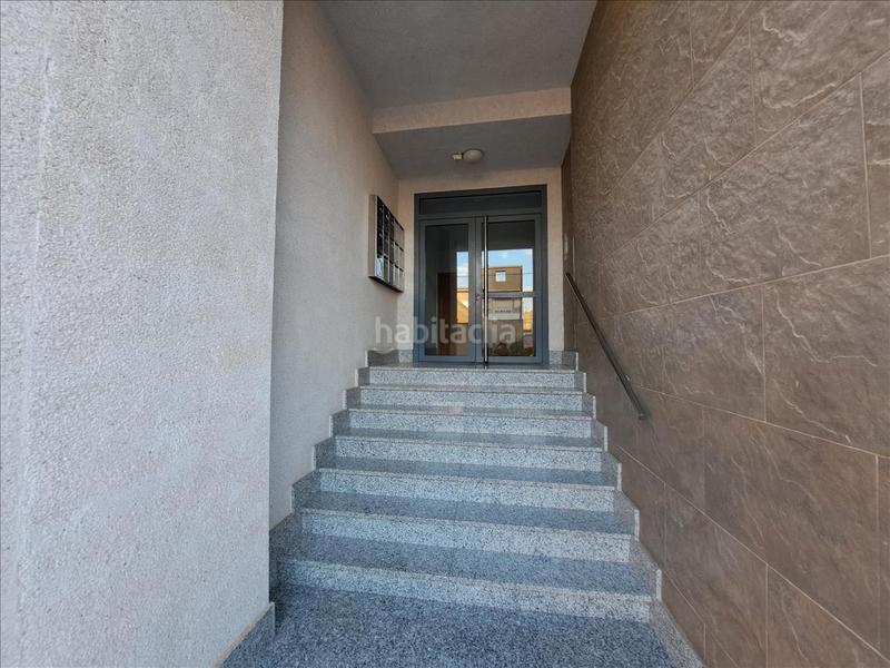 Foto 0bc6b24b-2b7c-4da7-be65-84a9eb43ceb2. Car parking in Ceutí