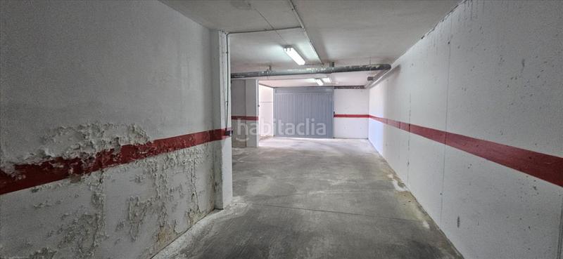 Foto b3a5782f-23c6-4bd3-8168-ad3884e8ead6. Parking coche en Ceutí