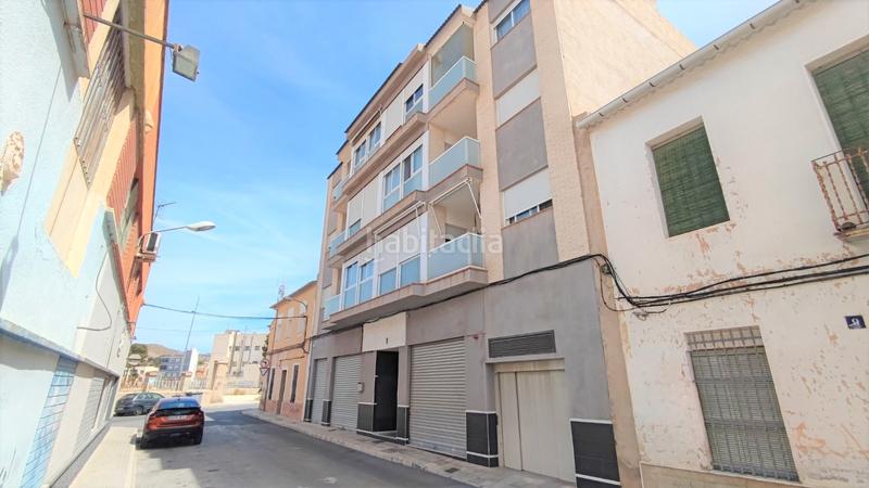 Foto 6af79ab3-70a3-4df0-b692-c70cc71b5fd6. Parking voiture dans Petrer