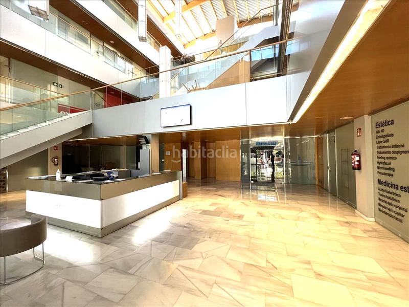 Foto d1271e29-75f9-41d7-84f5-5d9c79d712a4. Office space in Roquetes-Can Magí Sant Cugat del Vallès