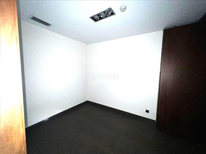 Foto f5aada28-f5e8-47f9-bd44-21608a37d5a7. Office space in Roquetes-Can Magí Sant Cugat del Vallès