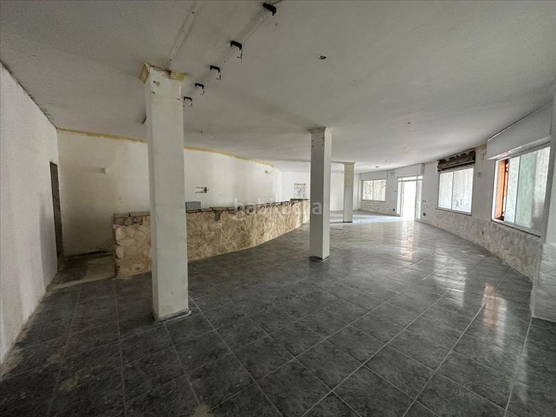 Foto 481683dd-229e-4b51-a049-5e3cdca4cef1. Local comercial a S´Arenal Llucmajor