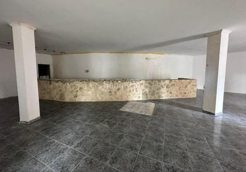 Foto 5a10f7d6-81fd-400a-9b1a-d3c111a0a586. Local comercial a S´Arenal Llucmajor