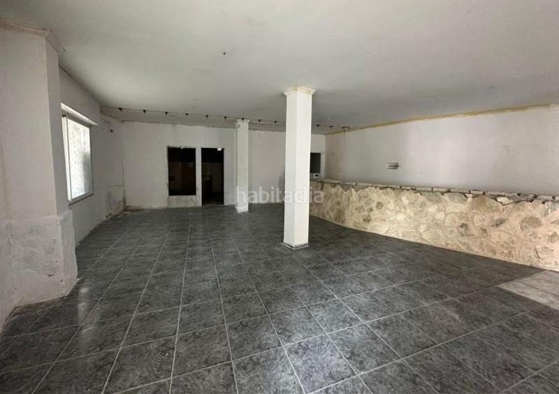 Foto d0c42917-47ca-47b5-8ab1-91ebf189e9d1. Local comercial a S´Arenal Llucmajor