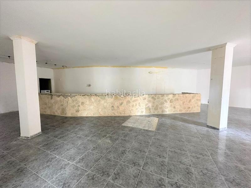 Foto 7b1ec436-3d03-4d95-9c6b-f2950a57d62f. Local commercial dans S´Arenal Llucmajor