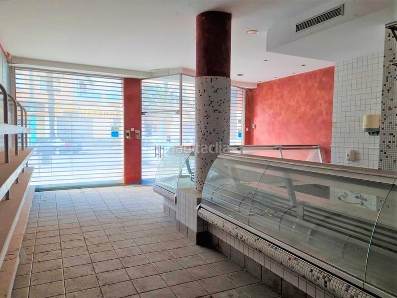 Foto 5bdbee12-7a46-475a-b7e0-816a8026b24e. Local comercial a Germaníes - Juzgados Gandia