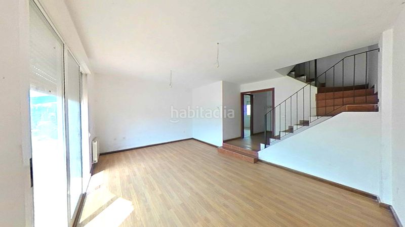 Foto 6103ddcb-b5a7-4041-817e-5fc7af97f1a5. Casa amb aparcament a Congosto