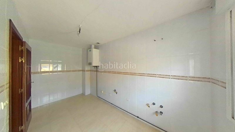 Foto 80f2b655-b787-4528-8f7b-9ca90d1ab5a3. Casa amb aparcament a Congosto