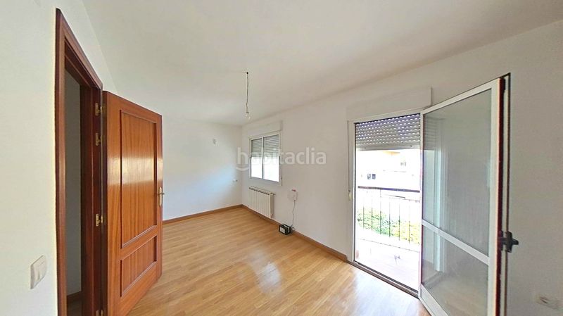 Foto d4ed1461-5af5-4e66-9344-08ea7a5615c0. Casa amb aparcament a Congosto