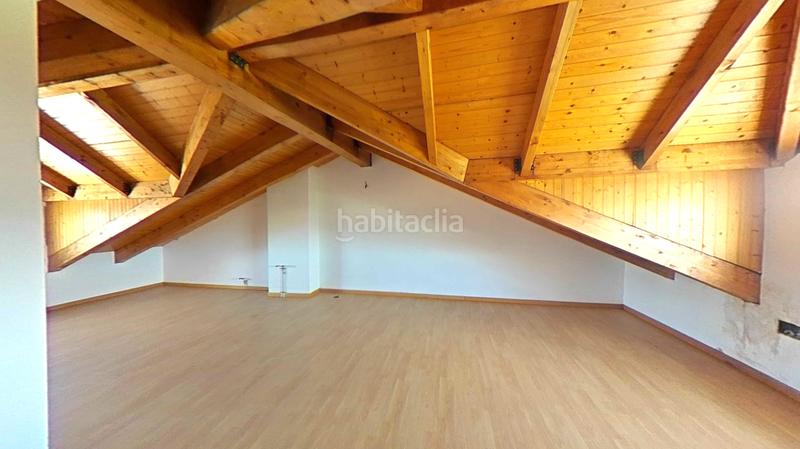 Foto 18b1e8d8-35ca-49c3-9ead-bf3f0a52c762. Casa amb aparcament a Congosto