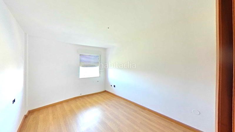 Foto 3158b4ec-be58-4123-873d-854b29c507fb. Casa amb aparcament a Congosto