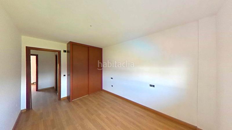 Foto 89ce3505-23e4-4771-9774-ef0ba16cadd1. Casa amb aparcament a Congosto