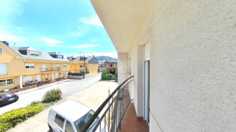 Foto b45b27ab-6bb2-4607-ad98-3bd89b34e3f5. Casa amb aparcament a Congosto