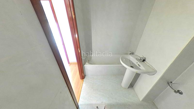 Foto b7d1a4e3-e6f4-4008-8623-224736e90857. Casa amb aparcament a Congosto