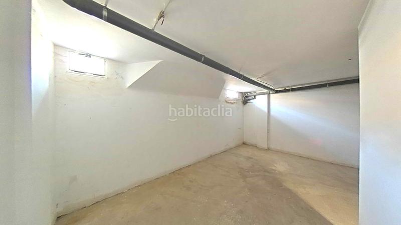 Foto bb7e834b-9ff2-4bf4-944d-4a75d53a3012. Casa amb aparcament a Congosto