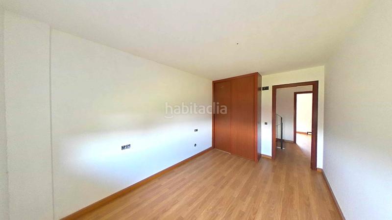 Foto f1253c8c-5d3f-499b-b68f-16811d1bbe6c. Casa amb aparcament a Congosto
