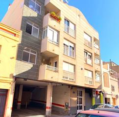 Car parking in Santa Caterina