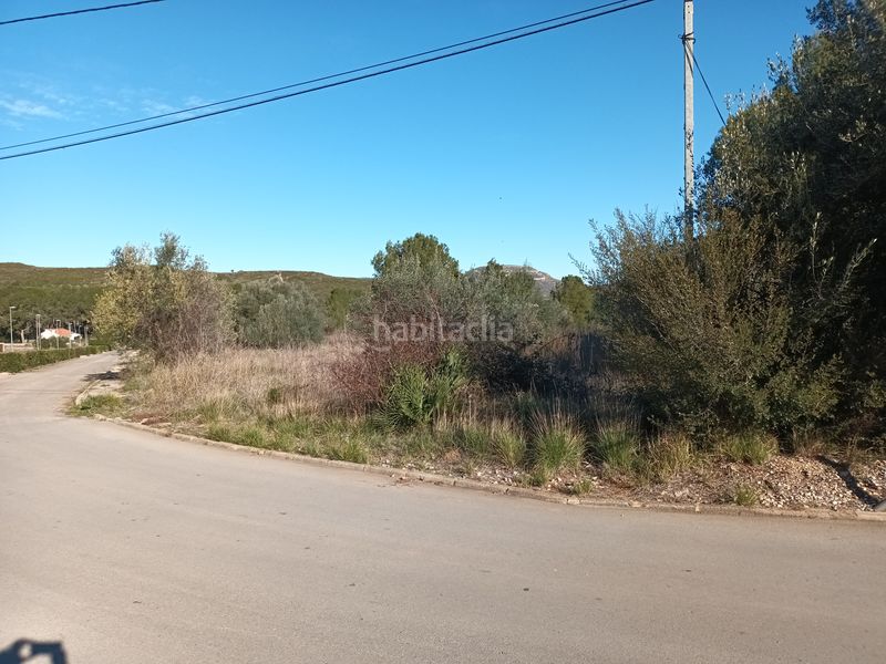 Foto bcb9801a-3dc2-4937-9347-6c03da00224e. Terreny residencial a Macastre