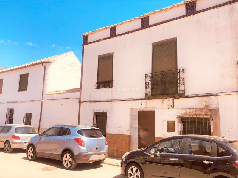 Foto d15e0bed-cd9b-4ad6-a318-f0de5b73e6df. Casa a Moral de Calatrava