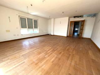Etagenwohnung  Dos artesans