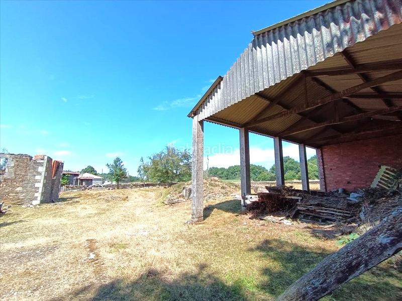 Foto a15da106-7b7d-4471-ad06-640f26fd2e56. Residential plot in Lalín