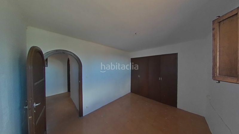 Foto dbb96f00-1b73-4bb4-9b04-f0b5ec0217cf. Maison avec chauffage parking dans Querol