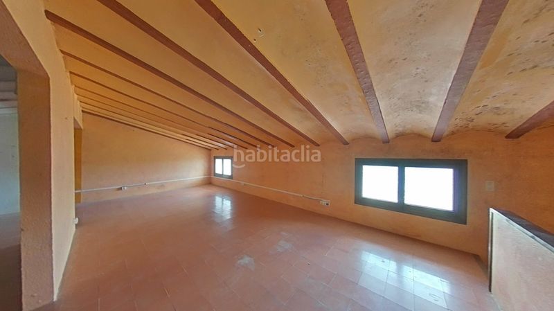 Foto dbc315c1-6d72-4f65-b1ce-befab2f0f8a1. Maison avec chauffage parking dans Querol