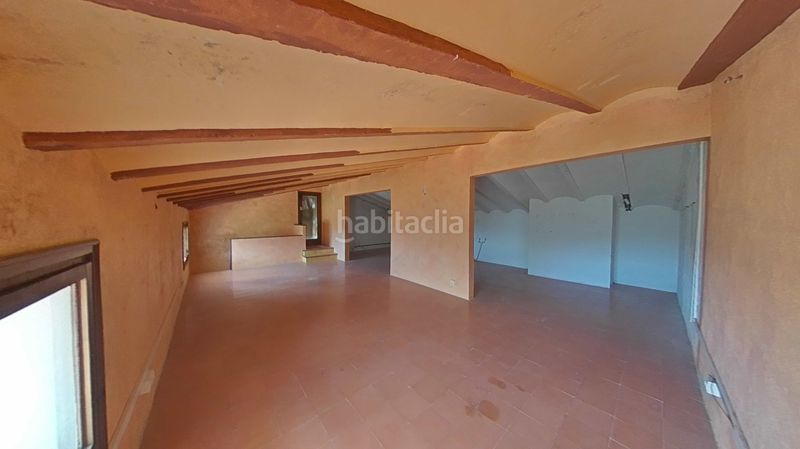 Foto f096d12d-805c-496d-80dc-8f4c5fd7e347. Maison avec chauffage parking dans Querol