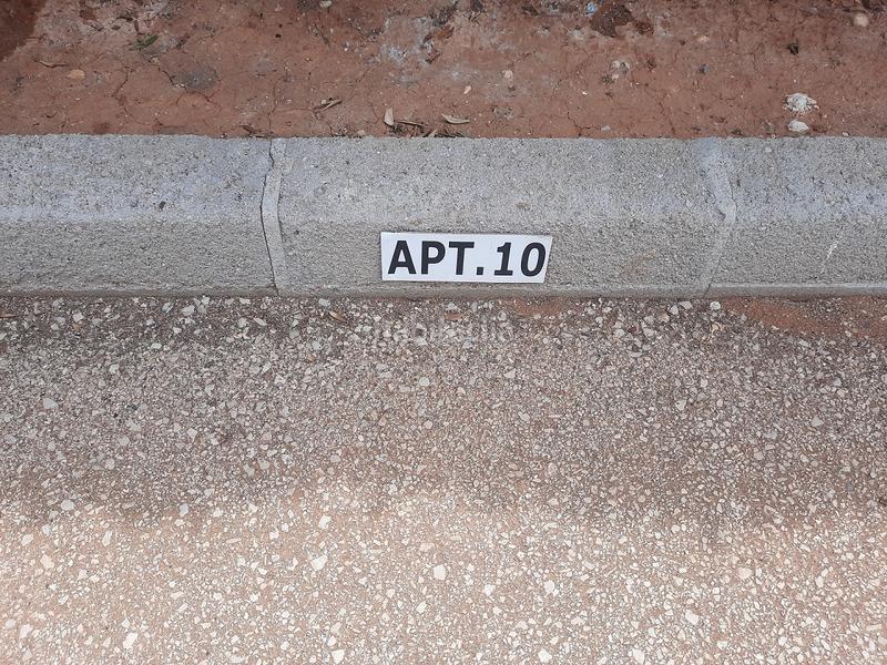 Foto 403f5238-dd70-498a-95d1-6257737e38dc. Aparcament cotxe a Cala d´Or Santanyí