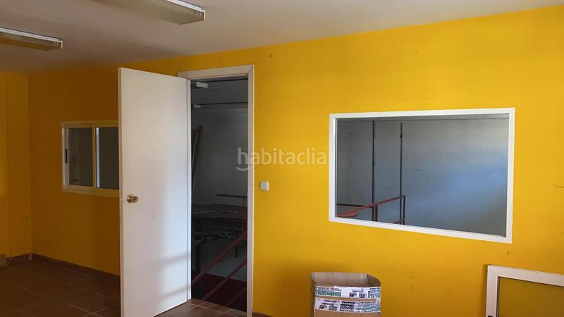 Foto 6b6729ef-c452-4f7b-8efc-ac777b8f4084. Local comercial a Cuatro Vientos Ponferrada